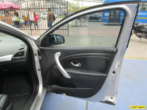 Renault Fluence PRIVILEGE 2000CC AT AA