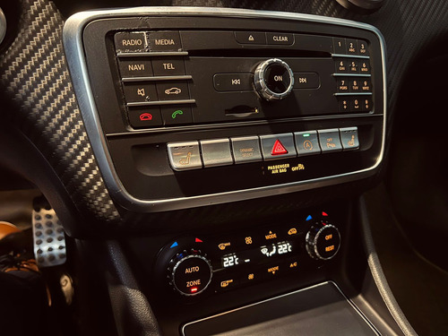 Mercedes-Benz Clase A 2.0 A250 Amg-line 211cv