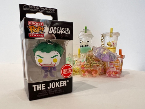 Duo De Llaveros Pop Pocket Joker + Boba Bebe Sorpresa