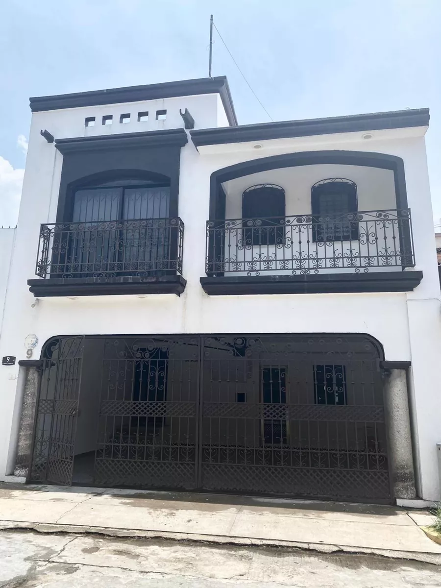 Casa En La Mejor Zona De Villahermosa En Privada