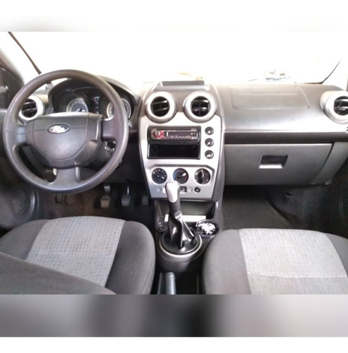 Imagem 5 de 12 de Ford Fiesta 2014 1.6 16v Titanium Flex 5p