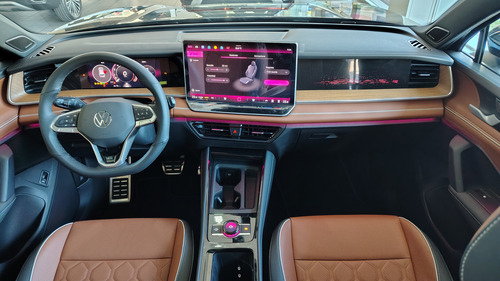 Volkswagen Tiguan 1.4 Tsi R-Line Dsg