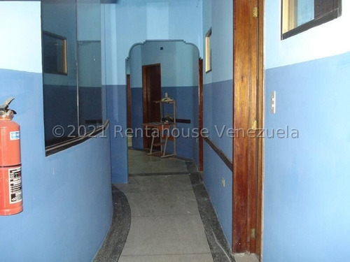 Imagen 7 de 9 de Leida Falcon Rentahouse Vende Local En La Candelaria Valencia 22-11703lf