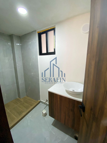 Departamento En Venta A 2 Cuadras De Av. Santa Ursula, Coyoacan
