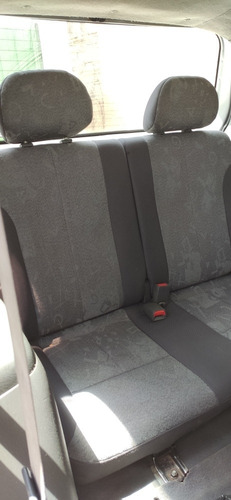 Kia Carens 1.8