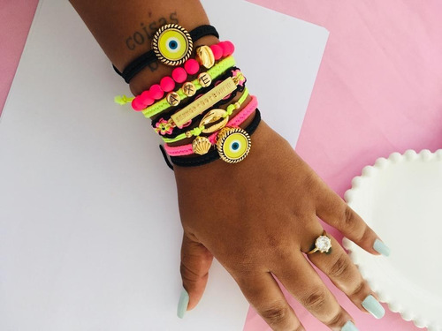 Imagem 3 de 5 de Mix Pulseiras Feminina Senhor Do Bonfim