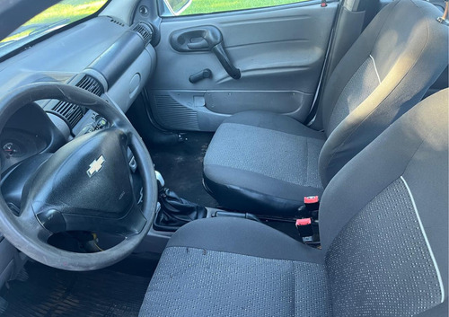 Chevrolet Corsa Classic 1.4 Ls 2015