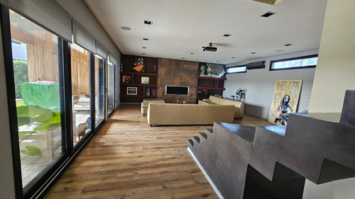 Venta Casa Puertos Vistas Con Muelle Privado