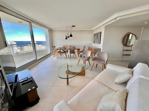 Apartamento En Ocean Drive, 3 Dormitorios En Suite