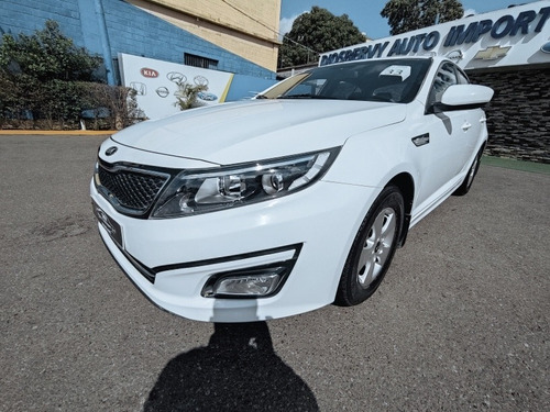 Kia K5 Coreano