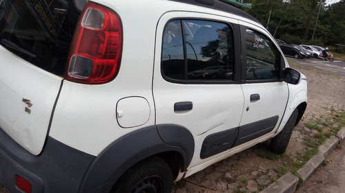 Imagem 5 de 7 de Sucata De Fiat Uno Way 1.4 - 2015 - Motor Câmbio Peças
