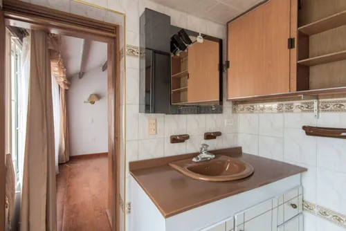 Casa En Venta En Alhambra. Cod V4582