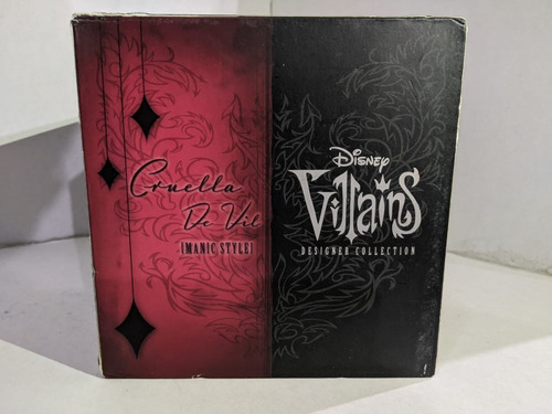 Muñeca Disney. Villains. Designer Collection. Cruella De Vil (Usado)