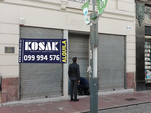 Amplio Y Hermoso Local Sobre Peatonal Sarandi A Pasos De La Plaza Matriz