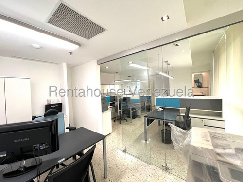 Oficina En Alquiler En Santa Paula Amoblado Listo Para Habitar