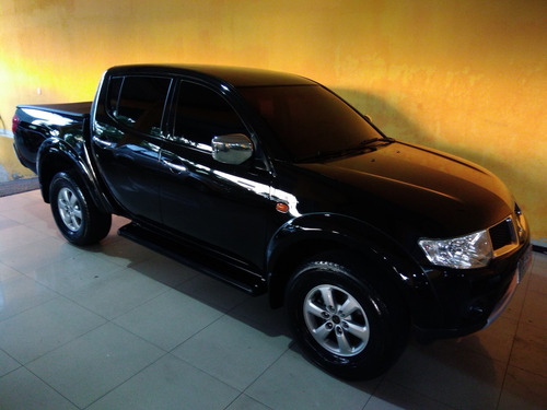 Mitsubishi L200 Triton 4x4 3.2 2013 Diesel