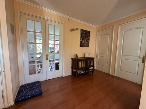 Espectacular!!! En Condominio, 5d/4b, Basel, Lo Barnechea