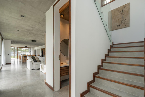Casa En Venta 5 Ambientes Pinamar La Herradura