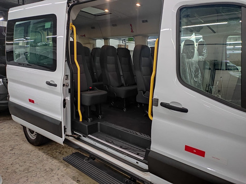 Ford Transit 2.0 Ecoblue Diesel Minibus 14+1 410l Automático