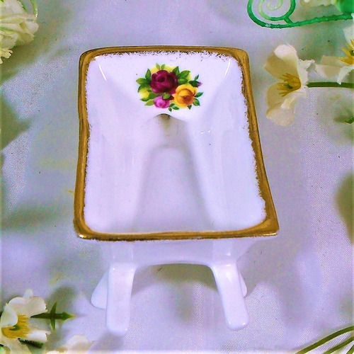 Fina Miniatura Royal Albert Old Country Roses De Colección (Usado)
