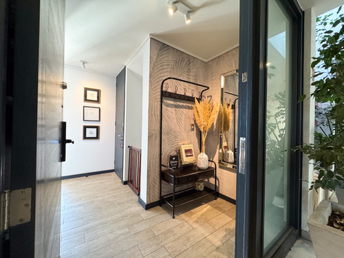 Increíble Townhouse De 3 Pisos En Lo Barnechea Con Azotea