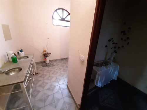 Imagen 7 de 23 de Galpón Con Altura Doble En El Palomar