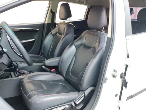JAC T40 1.6 16V GASOLINA PLUS 4P CVT