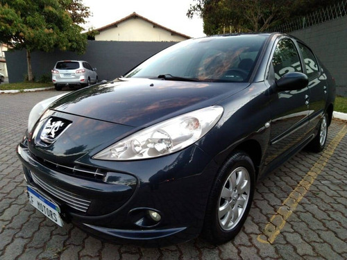 Imagem 6 de 14 de Peugeot 207 1.4 Xr Passion Sport 8v Flex 4p Manual