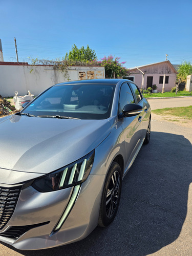 Peugeot 208 1.6 Road Trip At