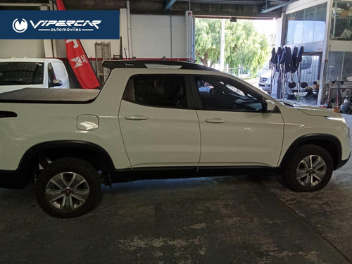 Fiat Toro fredom at6