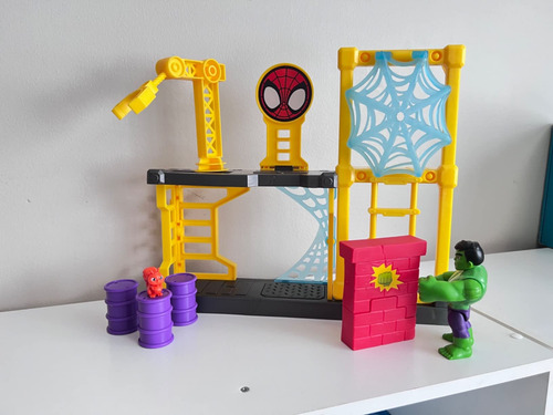 Marvel Set Spidey Parque De Juego De Hulk Hasbro Disney