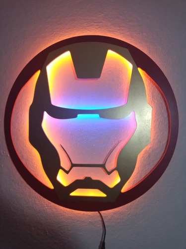 Cuadro Decorativo Con Luz ( Casco Iron Man)