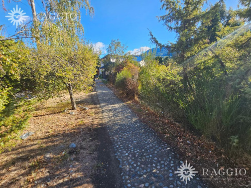 Terreno De 120m2 Sobre Avenida Principal En Lago Puelo (fc-87)