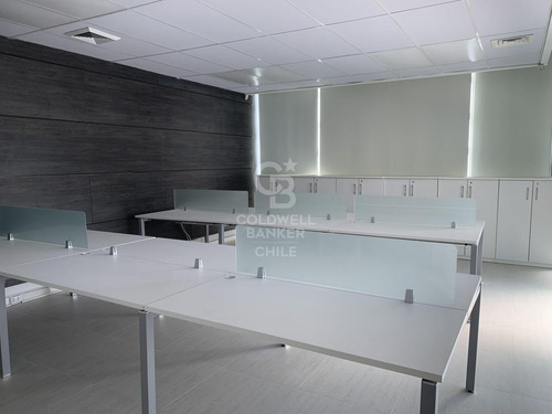 Excelente Local Comercial 96m2, Metro Pedro De Valdivia