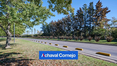 Departamento En Torres Zafiro Nordelta De 4 Ambientes Con Balcón En Venta