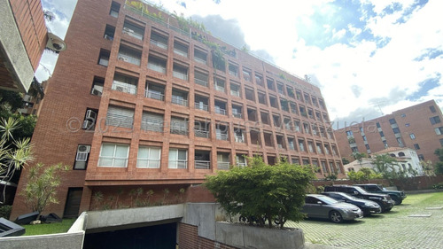 Apartamento Amoblado En Alquiler, En Campo Alegre 24-1804 Garcia&duarte
