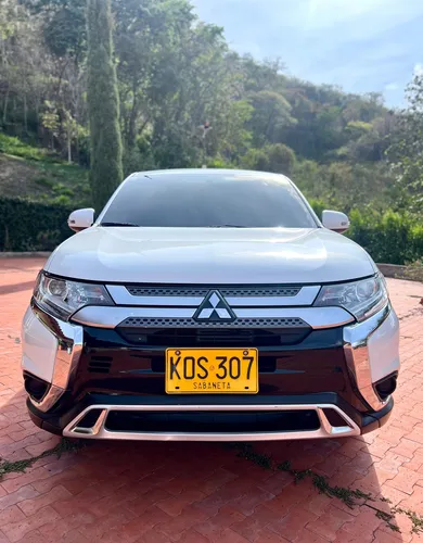 Mitsubishi Outlander 2.4 Kaiteki