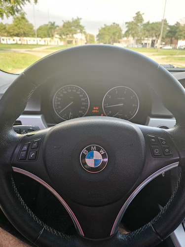 BMW Serie 3 2.0 320i Sedan Executive
