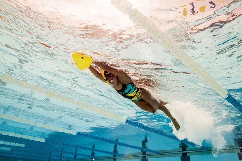 Imagen 2 de 6 de Tabla Natacion Finis Alignement Kickboard