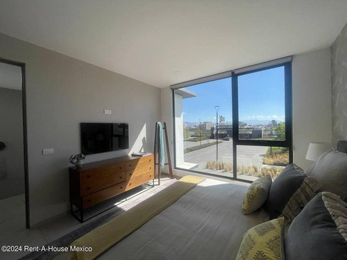 Casa En Venta Toluca, San Mateo Otzacatipan Gis 24-3366