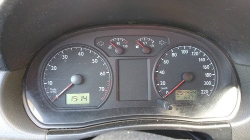 Imagem 5 de 6 de Volkswagen Polo Sedan 1.6