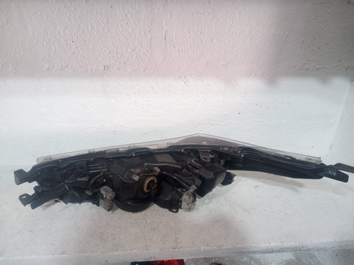 Farol Do Corolla Altis 2015/17 L. Esquerdo C Recuperação N2 (Usado)