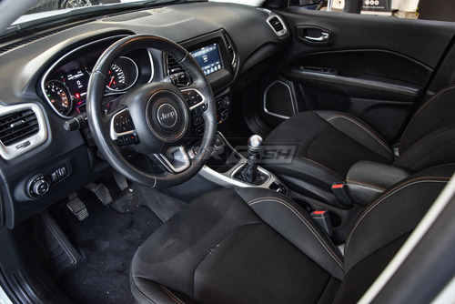 Jeep Compass 2.4 Sport Manual