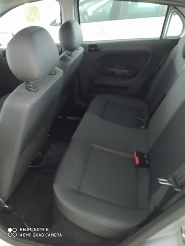 Volkswagen Gol Trend Trendline 1.6 5p (financiado) Mi-tc
