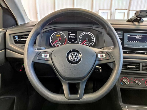Imagem 8 de 15 de Volkswagen Virtus 1.6 Msi Flex 16v 5p Mec