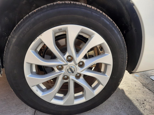 Imagen 11 de 13 de Nissan Sentra 2019 1.8 Sense Mt