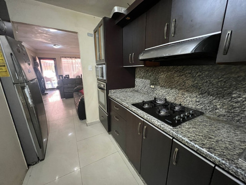 Townhouse En Pueblo De San Diego, San Diego. Residencia Manantial Dorado. (sanjhv-01)