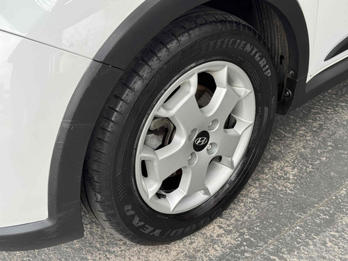 Hyundai HB20X 1.6 16V STYLE FLEX 4P MANUAL