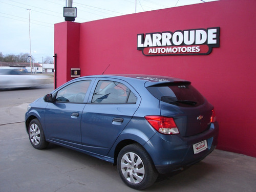 Imagen 4 de 8 de Chevrolet Onix Lt , Mod 2016 Km 72000