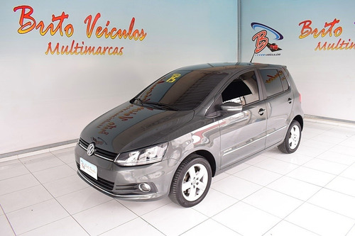 Volkswagen Fox 1.6 Msi Highline 16v Flex 4p Manual 2015